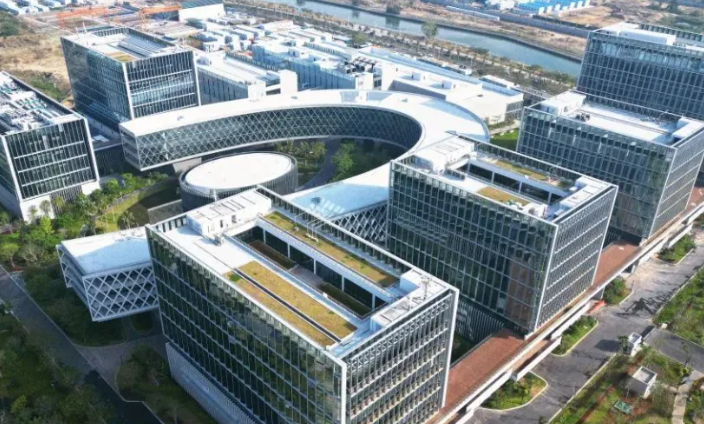 2025年产业投资政策动向及物业管理服务新要求